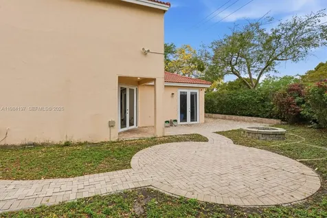 11201 Sunview Way Cooper City FL 33026