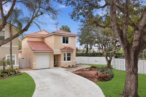 11201 Sunview Way Cooper City FL 33026