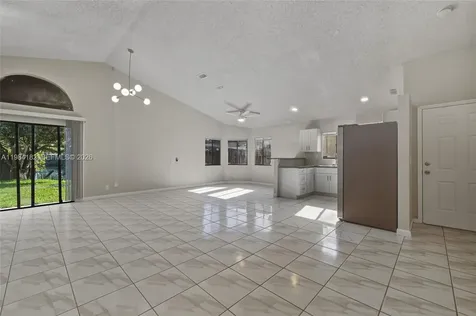 North Lauderdale FL 33068