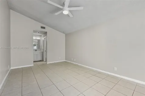 North Lauderdale FL 33068