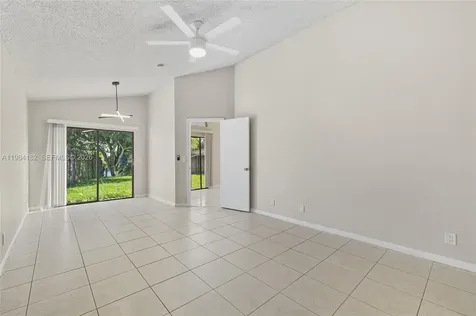 North Lauderdale FL 33068