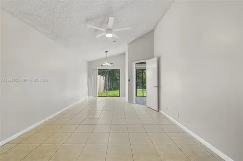 North Lauderdale FL 33068