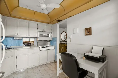 19001 NE 14th Avenue Miami FL 33179
