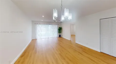 8846 W Mcnab Road Tamarac FL 33321