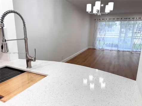 8846 W Mcnab Road Tamarac FL 33321
