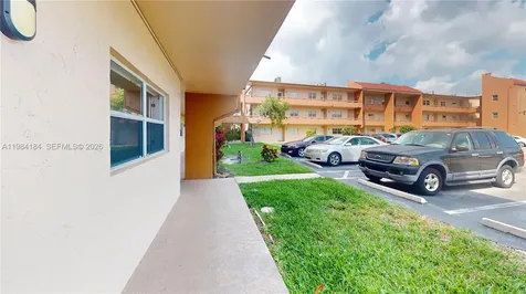 8846 W Mcnab Road Tamarac FL 33321