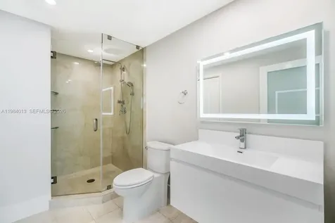 6799 Collins Avenue Miami Beach FL 33141