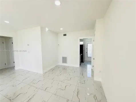 617 SW 11th Street Miami FL 33129