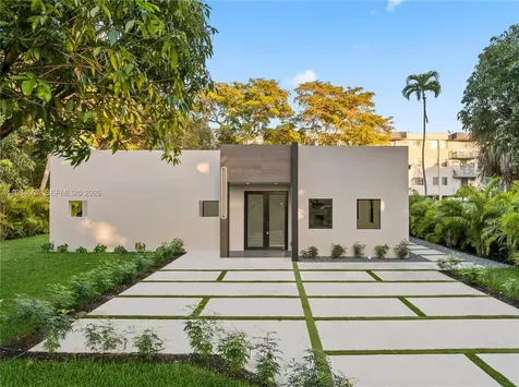12335 Griffing Boulevard North Miami FL 33161