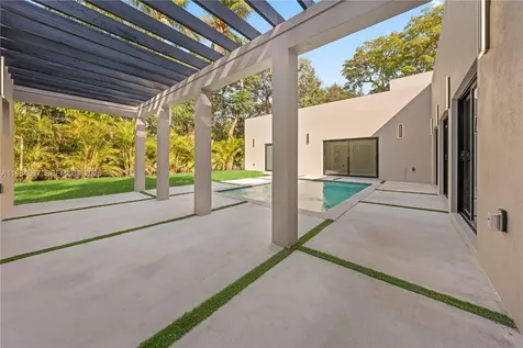12335 Griffing Boulevard North Miami FL 33161