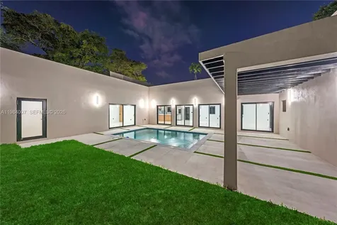 12335 Griffing Boulevard North Miami FL 33161