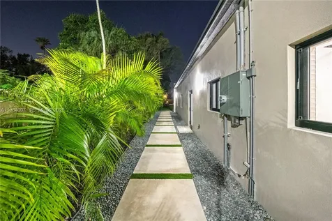 12335 Griffing Boulevard North Miami FL 33161