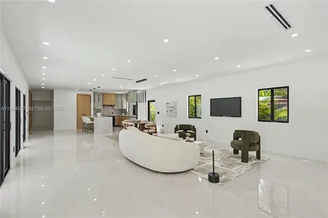 12335 Griffing Boulevard North Miami FL 33161