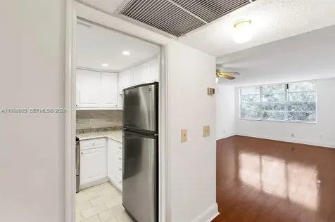 9430 Live Oak Place Davie FL 33324