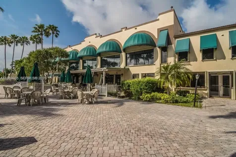 9430 Live Oak Place Davie FL 33324