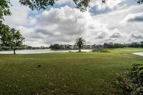 9430 Live Oak Place Davie FL 33324