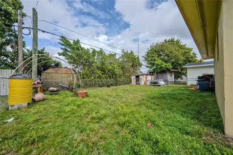 5721 SW 37th Street West Park FL 33023
