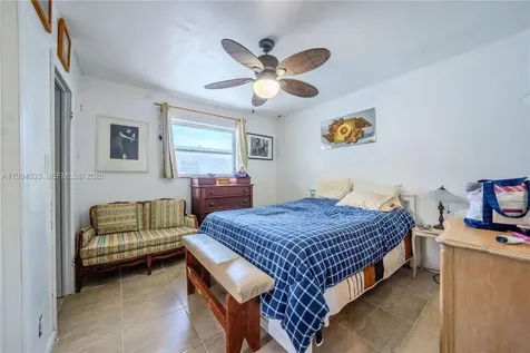 5721 SW 37th Street West Park FL 33023