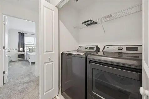 992 Leasder Street Other City - In The State Of Florida FL 33896