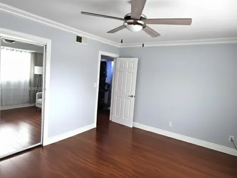 3282 N Pine Island Road Sunrise FL 33351