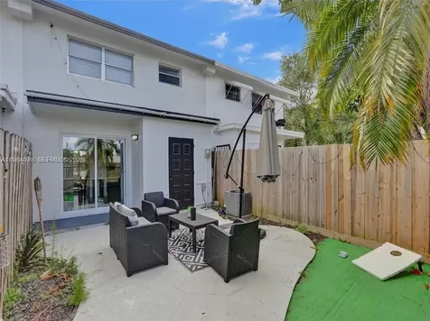 3603 Townhouse Court West Palm Beach FL 33407