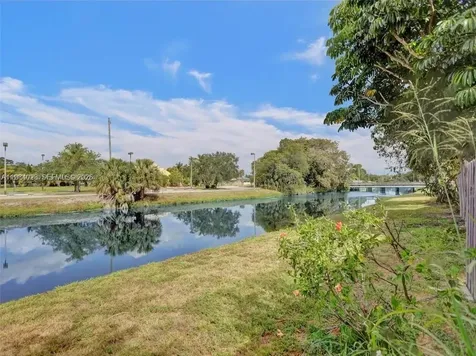3603 Townhouse Court West Palm Beach FL 33407