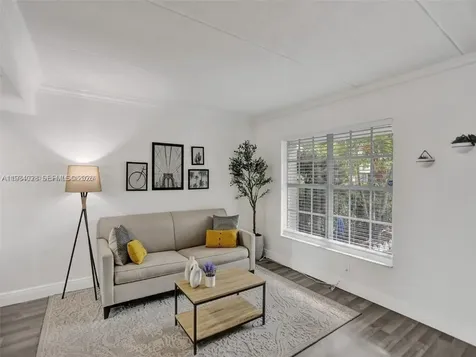 3603 Townhouse Court West Palm Beach FL 33407