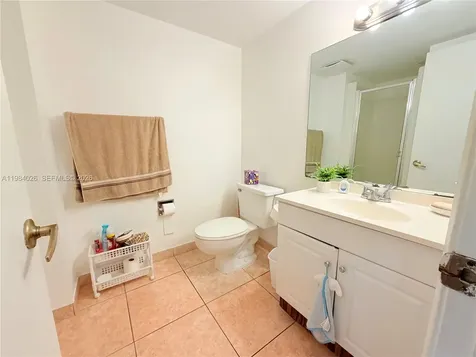 10233 NW 9 Street Miami FL 33172