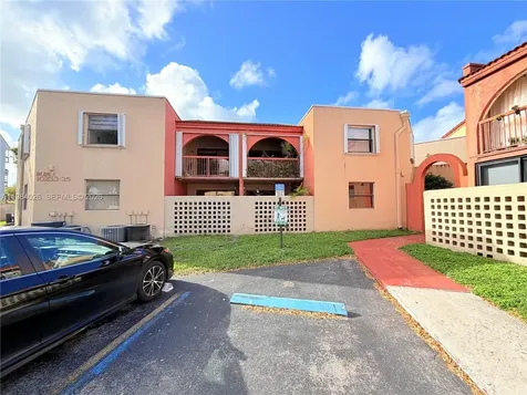 10233 NW 9 Street Miami FL 33172