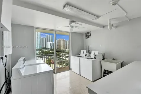 1985 S Ocean Drive Hallandale Beach FL 33009