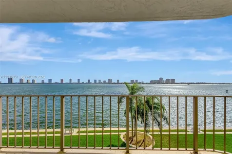 801 Lake Shore Drive Lake Park FL 33403