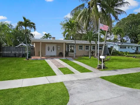 9365 Jamaica Drive Cutler Bay FL 33189