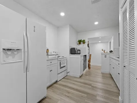 9365 Jamaica Drive Cutler Bay FL 33189