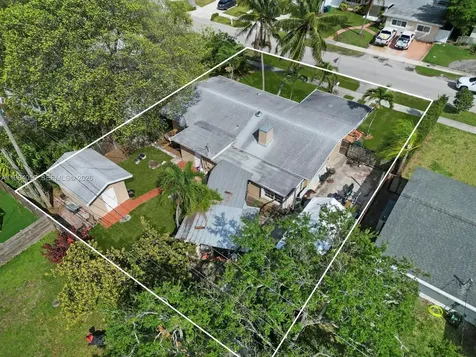 9365 Jamaica Drive Cutler Bay FL 33189