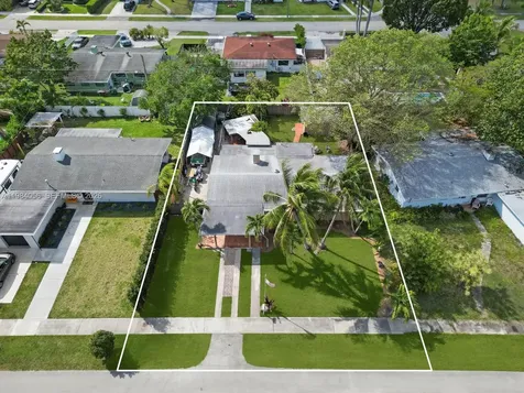 9365 Jamaica Drive Cutler Bay FL 33189