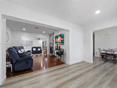 9365 Jamaica Drive Cutler Bay FL 33189