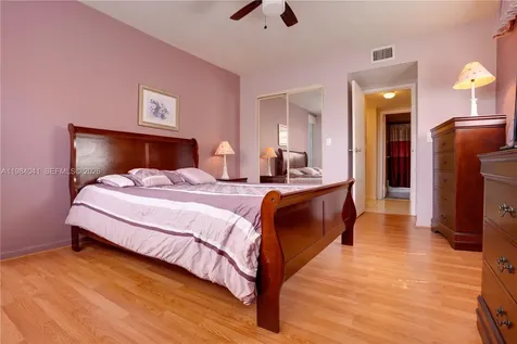 2841 Somerset Drive Lauderdale Lakes FL 33311