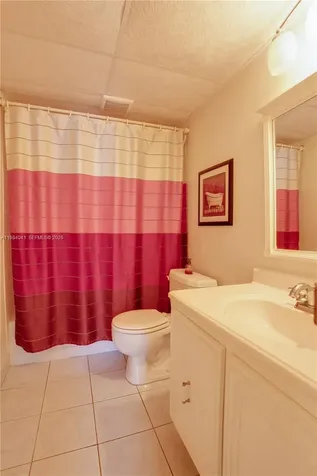 2841 Somerset Drive Lauderdale Lakes FL 33311
