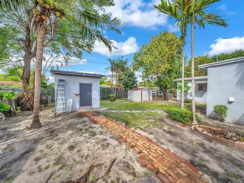 3281 NW 170th Street Miami Gardens FL 33056