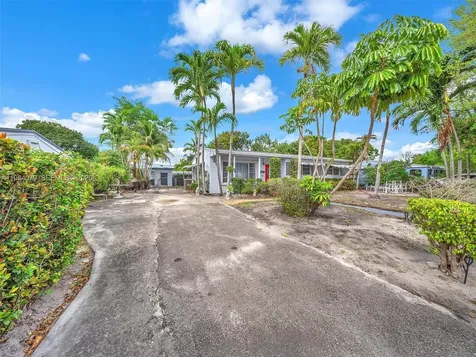 3281 NW 170th Street Miami Gardens FL 33056