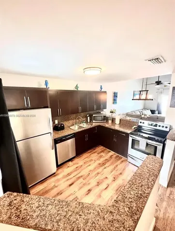 2431 SW 58th Manor Dania Beach FL 33312