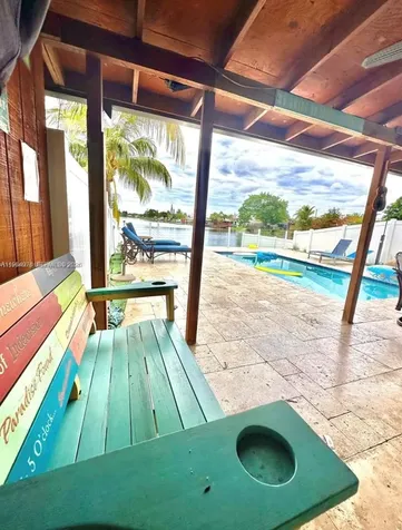 2431 SW 58th Manor Dania Beach FL 33312