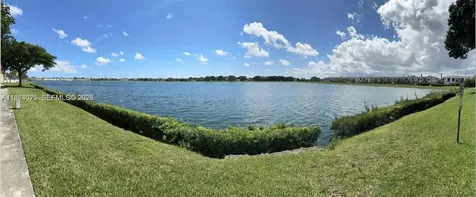 20850 San Simeon Way Miami FL 33179