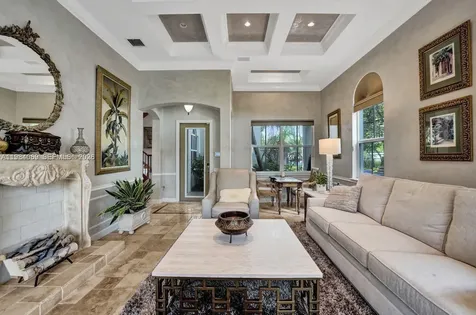 899 Spinnaker Drive W Hollywood FL 33019