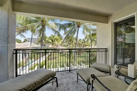899 Spinnaker Drive W Hollywood FL 33019