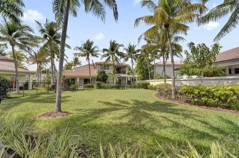899 Spinnaker Drive W Hollywood FL 33019
