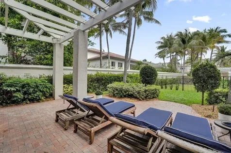 899 Spinnaker Drive W Hollywood FL 33019