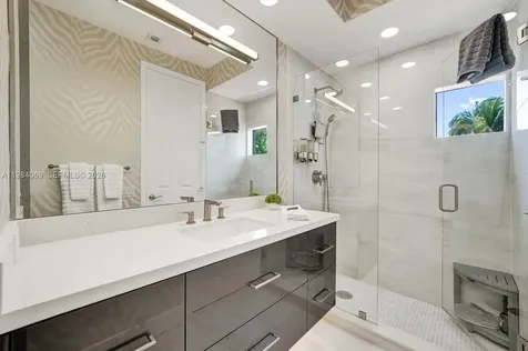 899 Spinnaker Drive W Hollywood FL 33019