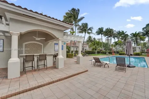 899 Spinnaker Drive W Hollywood FL 33019