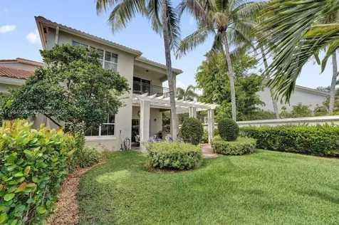 899 Spinnaker Drive W Hollywood FL 33019